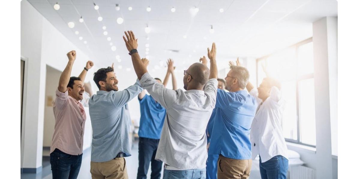 Équipe énergique et mobilisée dans son milieu de travail